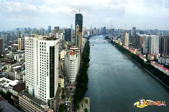 我司顺利完工中山大学孙逸仙纪念医院(中山大学附属第二医院)层流手术室净化空调过滤网更换安装项目 我司顺利完工中山大学孙逸仙纪念医院(中山大学附属第二医院)层流手术室净化空调过滤网更换安装项目